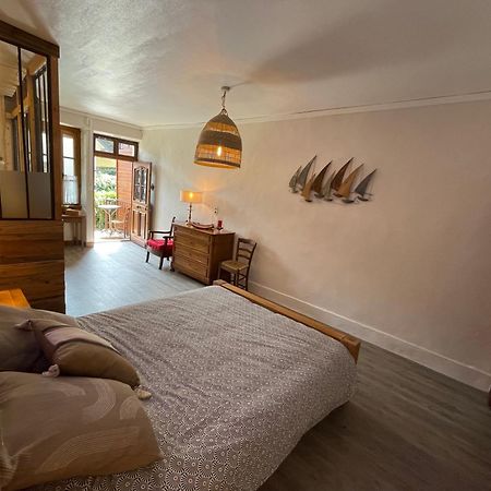 Chambres D'Hotes Avec Entree Privative Au Calme Dans Maison De Village Сен-Жорьо Экстерьер фото