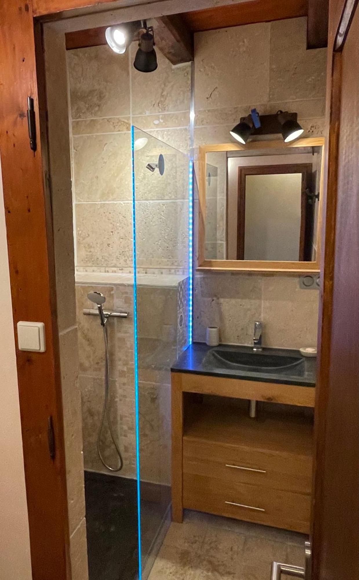 Chambres D'Hotes Avec Entree Privative Au Calme Dans Maison De Village Сен-Жорьо Экстерьер фото